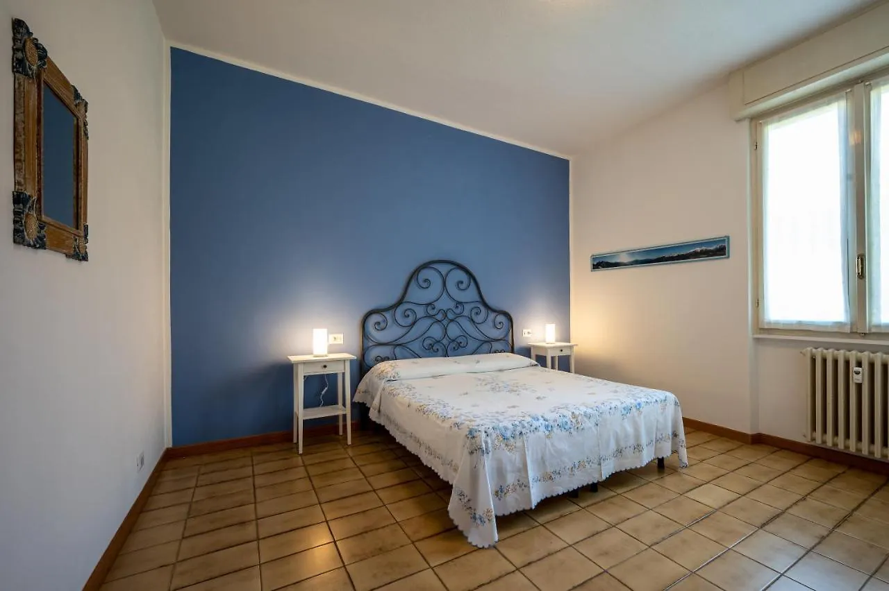 Lakeside Apartment With Balcony And Lake View Gravedona - Larihome A23